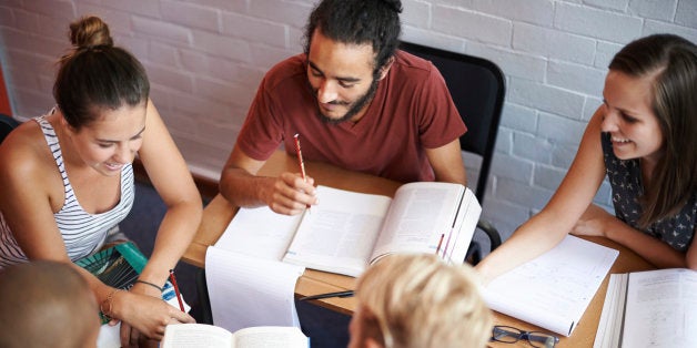 Cropped shot of young college students working together in classhttp://195.154.178.81/DATA/shoots/ic_783352.jpg