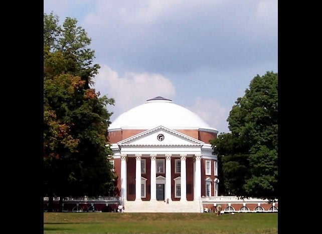 At a school that refers to the quad as "the Lawn," it's no surprise that many of the frat and sorority houses are situated al
