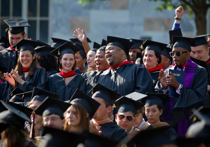 Debt Deal Boosts Pell Grant Funding, Cuts Student Loans | HuffPost College