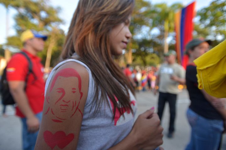 CARACAS, VENEZUELA - MARCH 07: View of a tattoo of a supporter of Chavez in front of the chapel where the body of the dead president remains on March 7, 2013 in Caracas, Venezuela. (Photo by Gregorio Marrero/LatinContent/Getty Images)