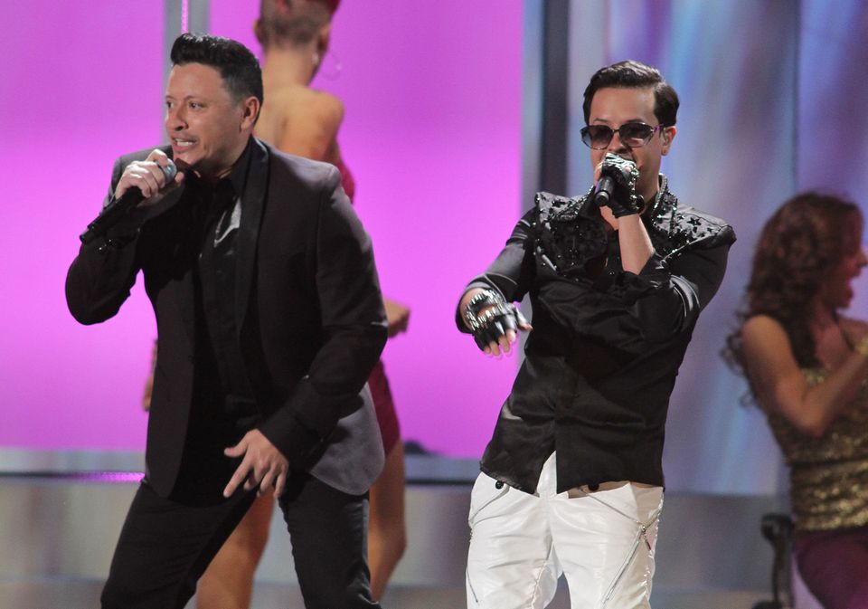 25th Anniversary Of Univision's "Premio Lo Nuestro A La Musica Latina" - Show