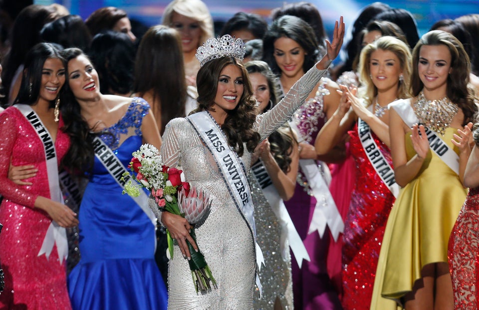 Miss Universe 2013 Winner Is Venezuela's Gabriela Isler (PHOTOS) (VIDEO ...