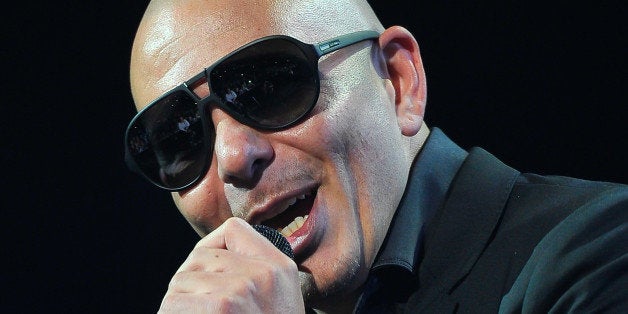 pitbull s new song la noche no termina includes shout out to sofia