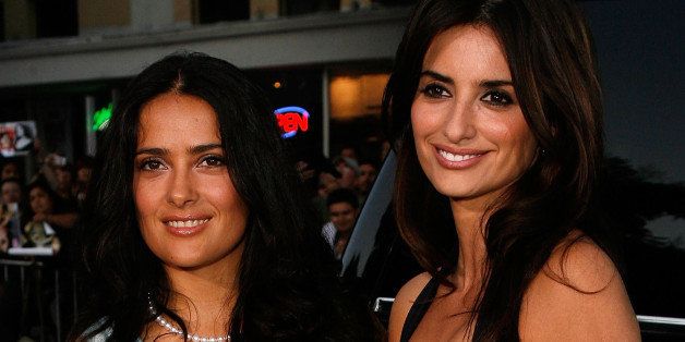 WESTWOOD, CA - AUGUST 04: Actors Salma Hayek and Penelope Cruz arrive on the red carpet at the Los Angeles Premiere of 'Vicky Cristina Barcelona' at the Mann Village Theatre on August 4, 2008 in Westwood, California. (Photo by Jeff Vespa/WireImage) 