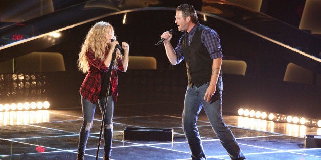 THE VOICE -- 'Blind Auditions' Episode 601 -- Pictured: (l-r) Shakira, Blake Shelton -- (Photo by: Tyler Golden/NBC/NBCU Photo Bank via Getty Images)