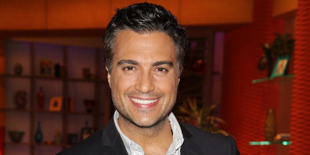 MIAMI, FL - SEPTEMBER 23: Jaime Camil is seen on the set of Univision's 'Despierta America' morning show at Univision Headquarters on September 23, 2013 in Miami, Florida. (Photo by Alexander Tamargo/Getty Images)