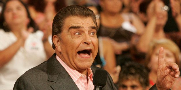 ** ADVANCE FOR THE WEEKEND OF OCT. 7-8 ** Don Francisco is shown during a taping of "Giant Saturday," or "Sabado Gigante," in Miami, Thursday, Sept. 21, 2006. The variety show marks 20 years in the U.S. this year and next year will hit 45 in Chile, where it originated. (AP Photo/Lynne Sladky)