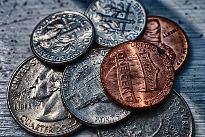 A Pound of Quarters vs. a Pound of Dimes: Which Is Heavier, and Which Is  Worth More?