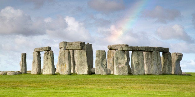 who built stonehenge