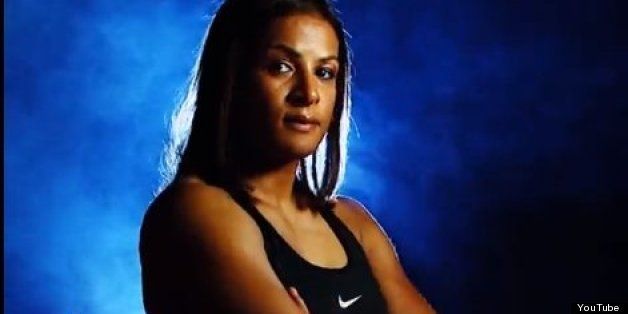 Fallon Fox Transgender Mma Fighter Receives Support With Fight 4 Fallon Online Campaign Huffpost