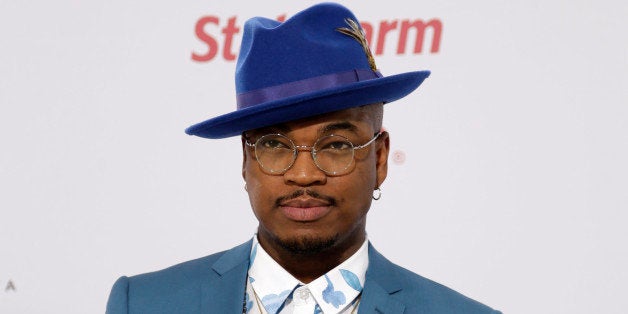 Ne-Yo arrives at the Latin Billboard Awards, Thursday, April 30, 2015 in Coral Gables, Fla. (AP Photo/Alan Diaz).