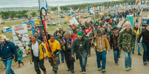 Protesters demonstrate against the Energy Transfer Partners' Dakota Access oil pipeline near the Standing Rock Sioux reservation in Cannon Ball, North Dakota, U.S. September 9, 2016. REUTERS/Andrew Cullen