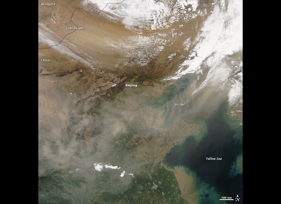 Gobi Desert Dust Storm From Space - April 27, 2012