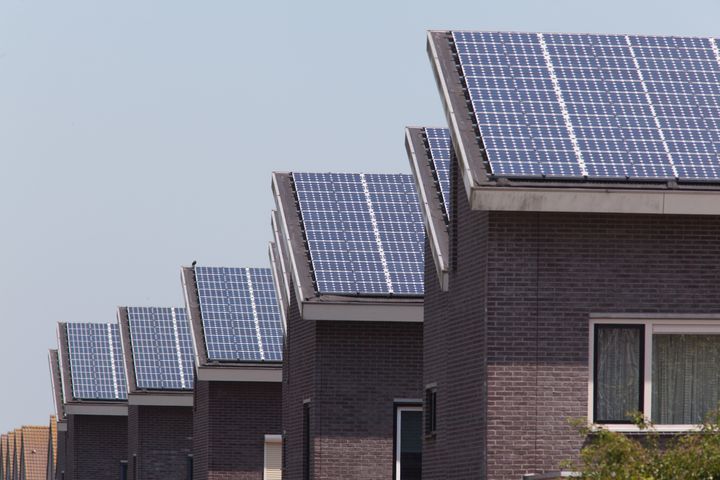 new family homes with solar...