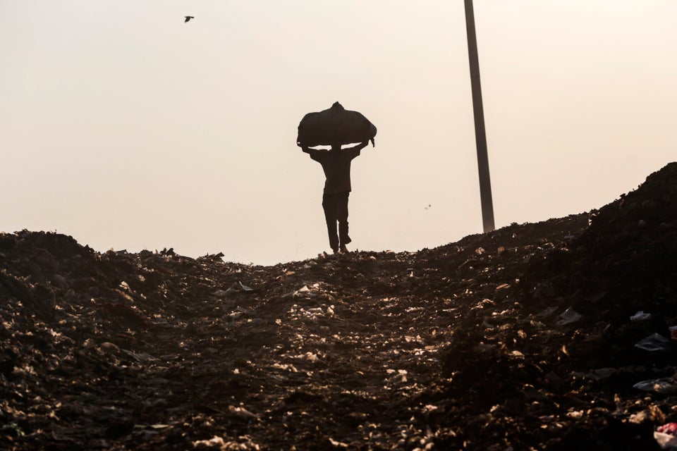 Growing garbage mound unnerves Domlur residents