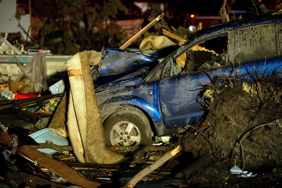 Tornado Slams Into Small Northern Illinois Town