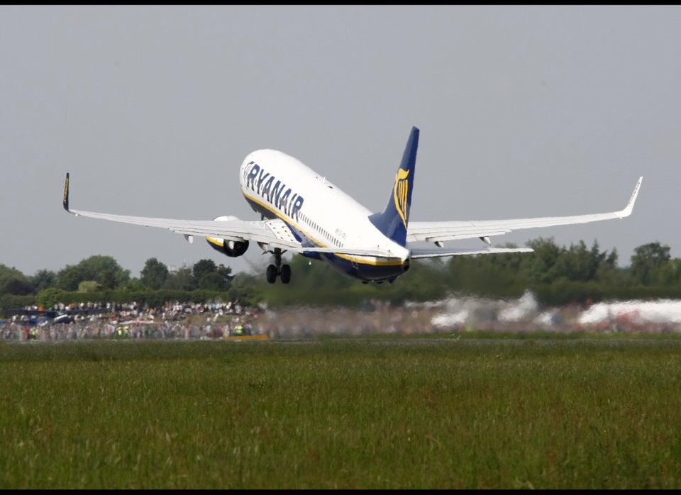 #1. Ryanair - MOST EFFICIENT