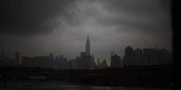 USA, New York City, Empire State Building through fog