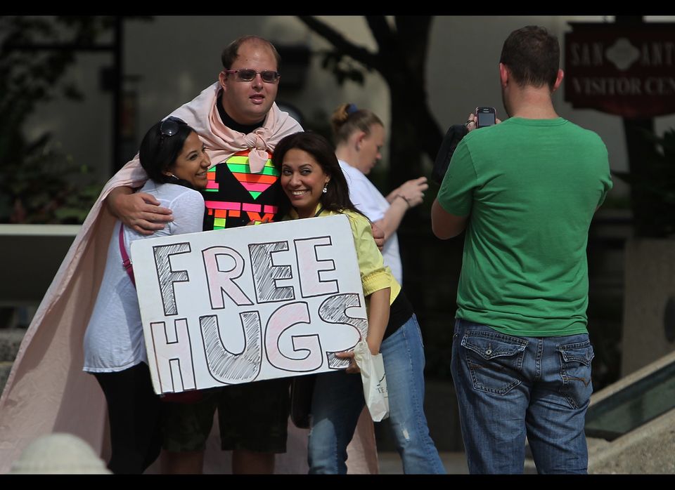Man With Asperger's Gives Out Free Hugs