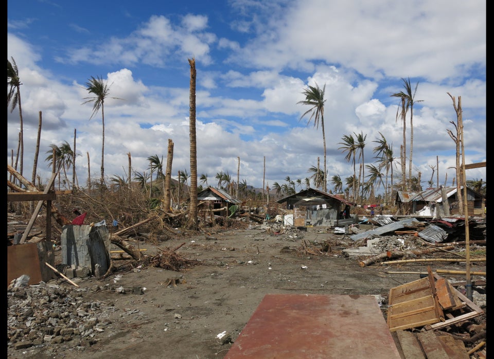 Rebuilding the Philippines One Family at a Time | HuffPost Impact