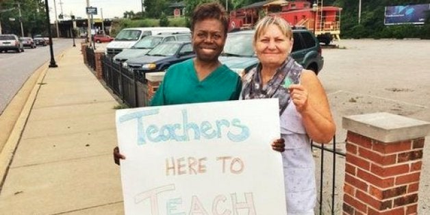 These Are Some Of The Inspiring Things Ferguson Teachers Are Doing While School Is