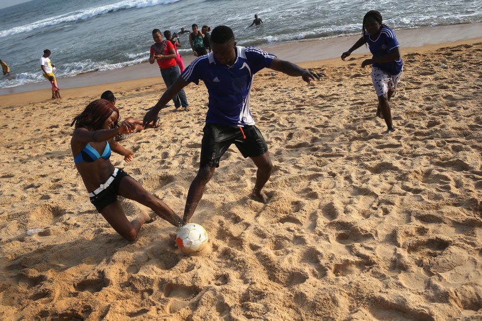 These Photos Show Liberia's Hope And Relief As Ebola Wanes | HuffPost