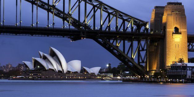 Australia, New South Wales, Sydney, Cityscape view of bridge and Opera House