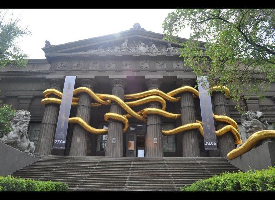 Olga Milentiy's Snake-Like Installation at the National Art Museum of Ukraine
