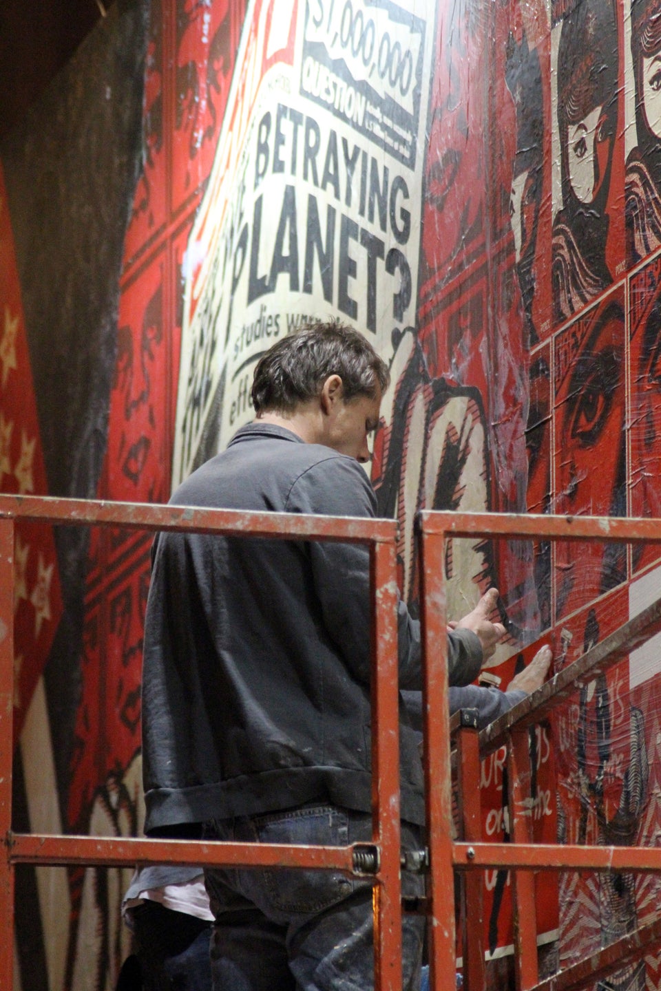 Shepard Fairey Paints New Mural On Deitch Wall