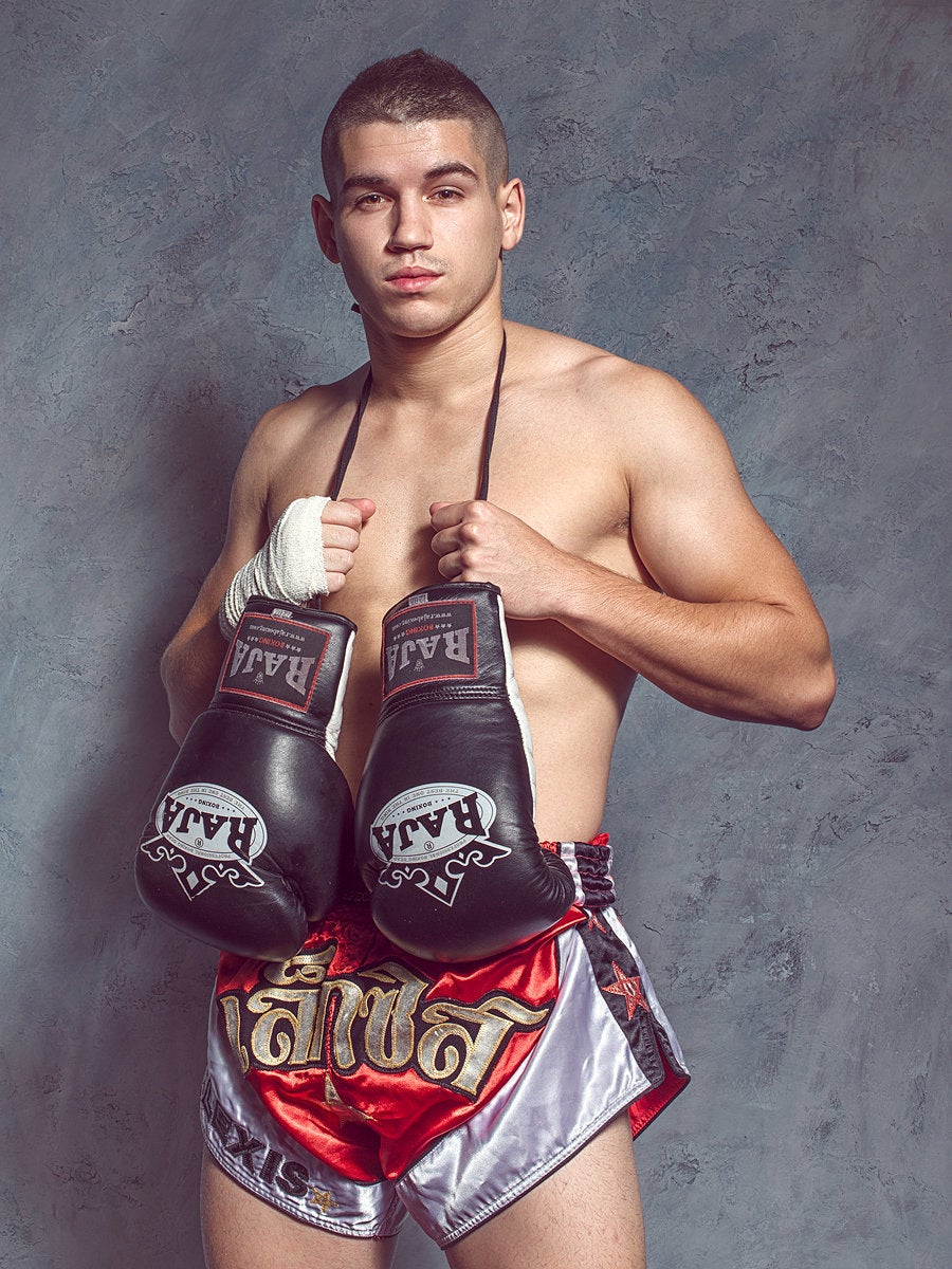 Striking Photos Of Muay Thai Boxers Capture The Softer Side Of