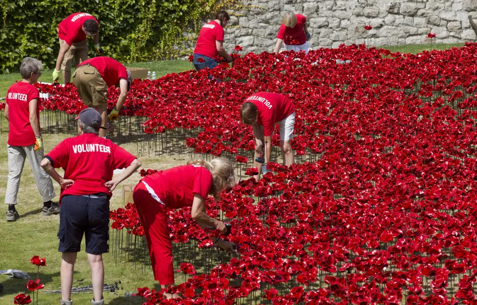 Canada Post honors 100th anniversary of the remembrance poppy