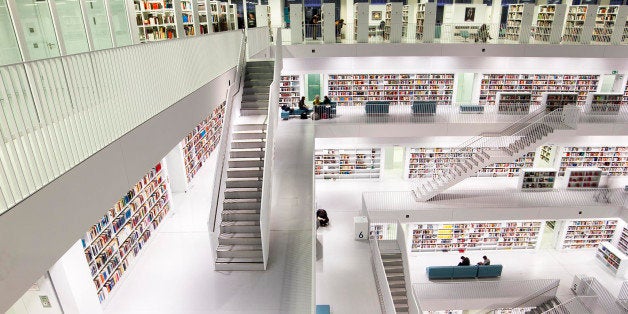 Another shot of the public library in stuttgart, germany.
See my first shot: http://500px.com/photo/53160412