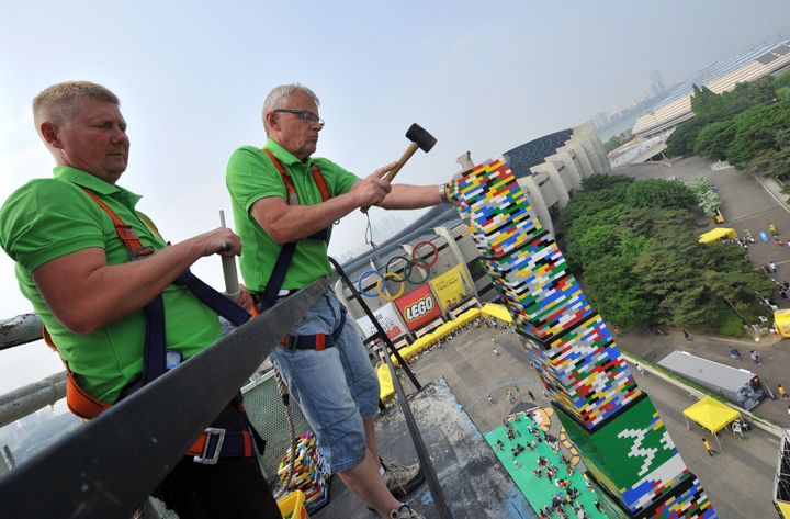 Tallest Lego Breaks Record In South Korea | HuffPost Impact