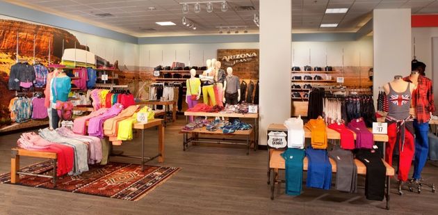 J C Penney Carves Stores Into Mini Boutique Shops Huffpost