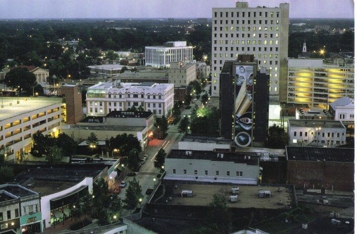 Description Aerial shot of downtown en:Lafayette, Louisiana , featuring a prominent mural by local artist en:Robert Dafford . | ... 