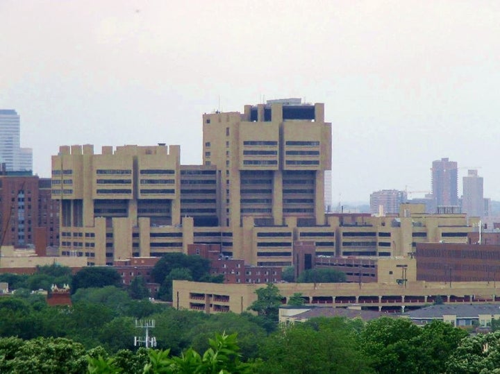 Category:Moos Health Sciences Tower Category:Hospitals in Minneapolis, Minnesota. riana_dzasta | 14:54, 9 August 2007 (UTC 