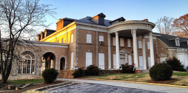 33.789166666667 | 84.340666666667 | description 1 Asa G. Candler, Jr. Mansion, Druid Hills near Atlanta | date 2011-12-10 | source | ... 