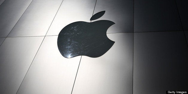 SAN FRANCISCO, CA - APRIL 23: The Apple logo is displayed on the exterior of an Apple Store on April 23, 2013 in San Francisco, California. Analysts believe that Apple Inc. will report their first quarterly loss in nearly a decade as the company prepares to report first quarter earnings today after the closing bell. (Photo by Justin Sullivan/Getty Images)