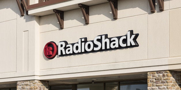 MOUNT LAURAL, NEW JERSEY, UNITED STATES - 2014/08/06: Radio Shack retail store. (Photo by John Greim/LightRocket via Getty Im