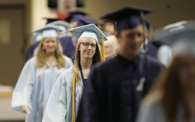 New Data Shows Students At For-Profit Colleges Twice As Likely To Default On