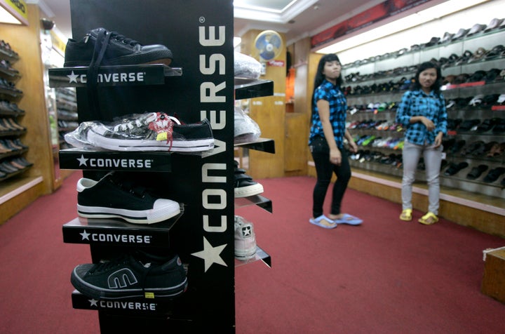 Converse 2025 store indonesia