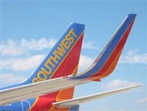 Southwest Flew Cracked Planes, Say FAA Inspectors | HuffPost Impact