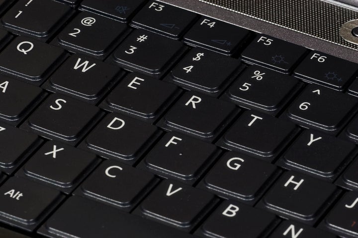 Description QWERTY keyboard, on 2007 Sony Vaio laptop computer. Le clavier QWERTY d'un ordinateur portable Sony fr:VAIO | Vaio de 2007. | ...