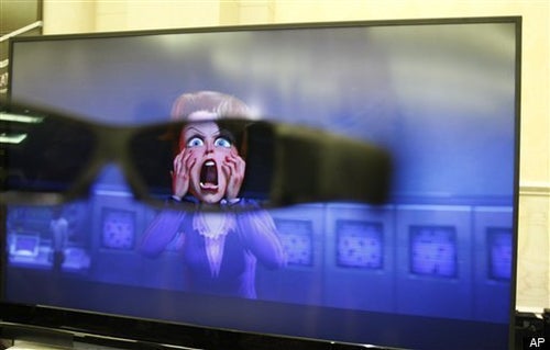 Мен әдемі үлкен кеудесі бар балапанды догги стилінде трахналадым.