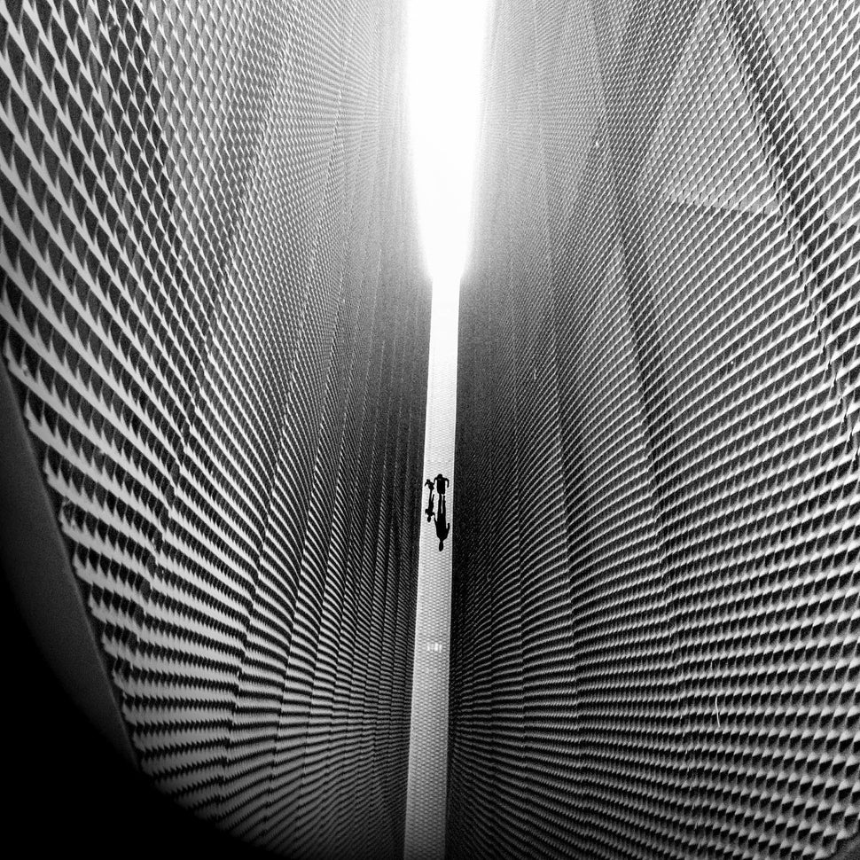 Photographer: Jose Luiz Saez Martinez<br>
Category: Others, first place<br>
Location: Valencia, Spain