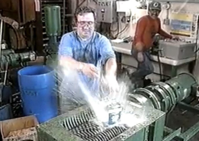 Machine Destroys Everything: Viral Clips Shows Incredible Pulzerizing ...
