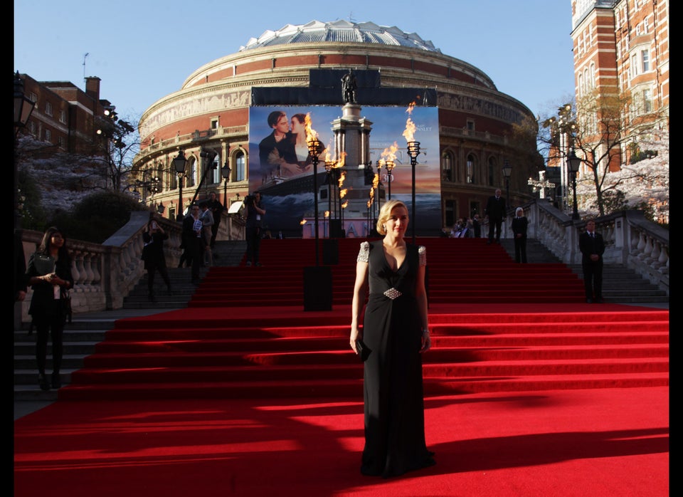 Titanic 3D - World Premiere - Inside Arrivals