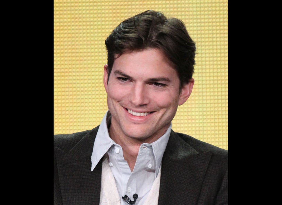 Ashton Kutcher: Foursquare, Ooma Inc., Hipmunk, etc.