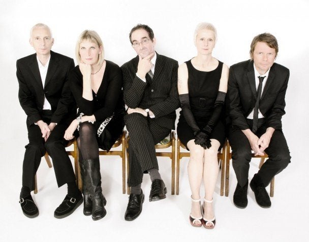 Chumbawamba Break Up: 'Tubthumping' Band Split, Not Getting Up