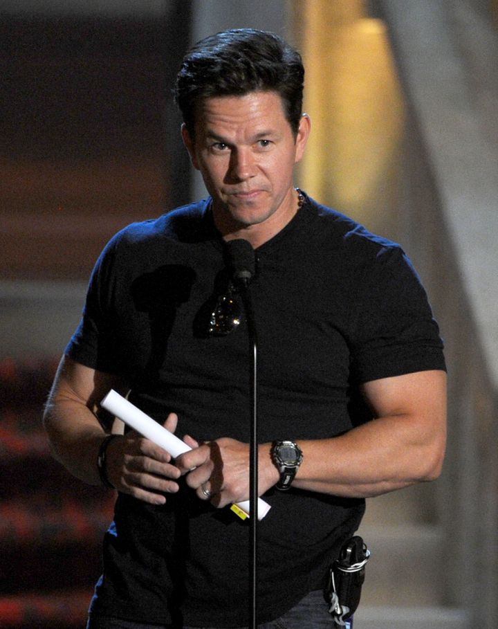 CULVER CITY, CA - JUNE 02: Actor Mark Wahlberg presents an award onstage during Spike TV's 6th Annual 'Guys Choice Awards' at Sony Pictures Studios on June 2, 2012 in Culver City, California. (Photo by Kevin Winter/Getty Images)